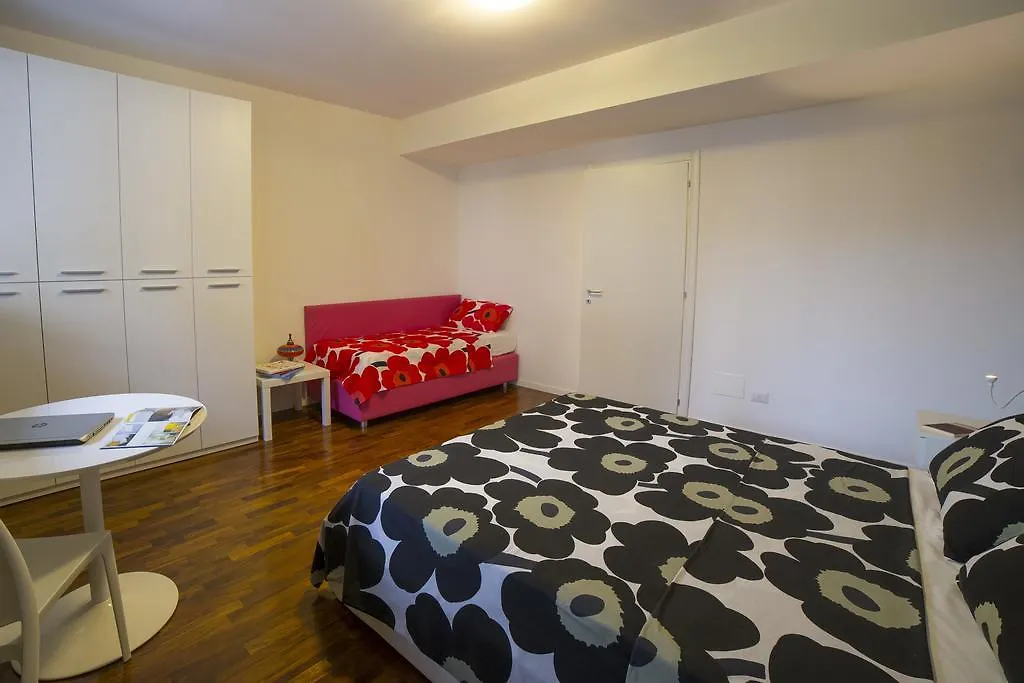 Dreams Hotel Residenza Pianell 10 Milan Italy