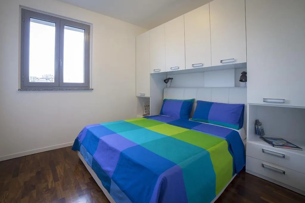 ** Aparthotel Dreams Hotel Residenza Pianell 10 Milan Italy