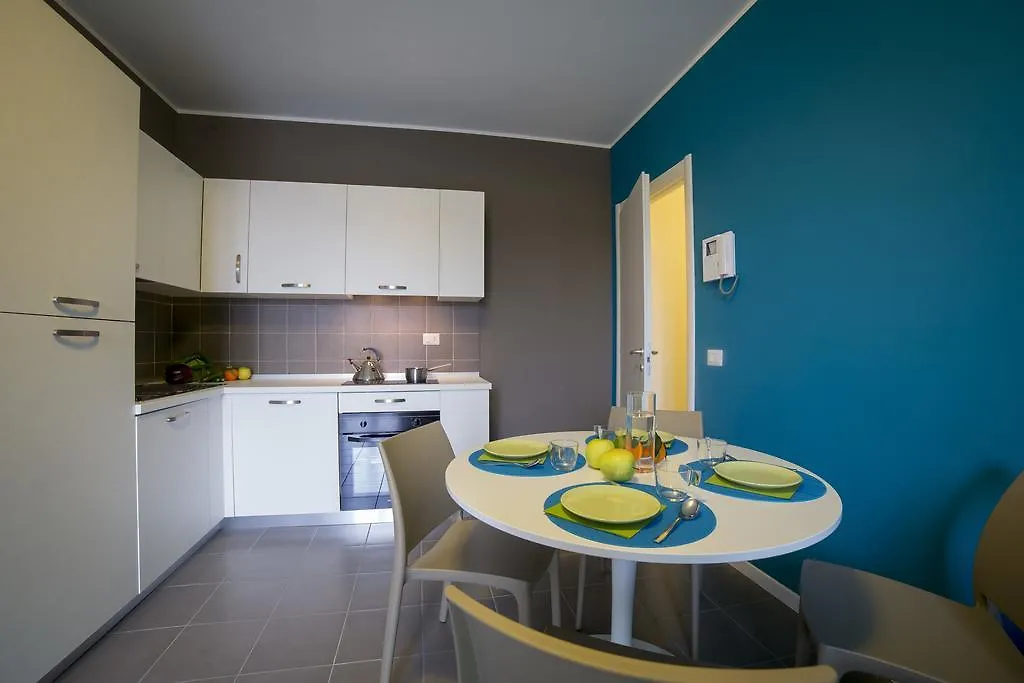 ** Aparthotel Dreams Hotel Residenza Pianell 10 Milan Italy