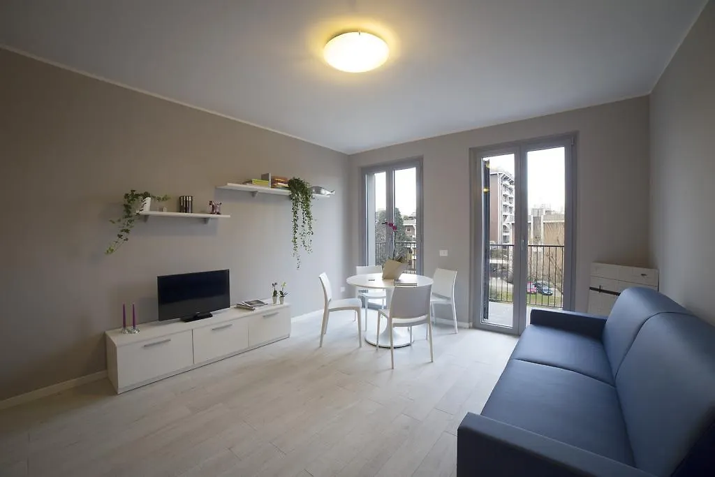 ** Aparthotel Dreams Hotel Residenza Pianell 10 Milan Italy